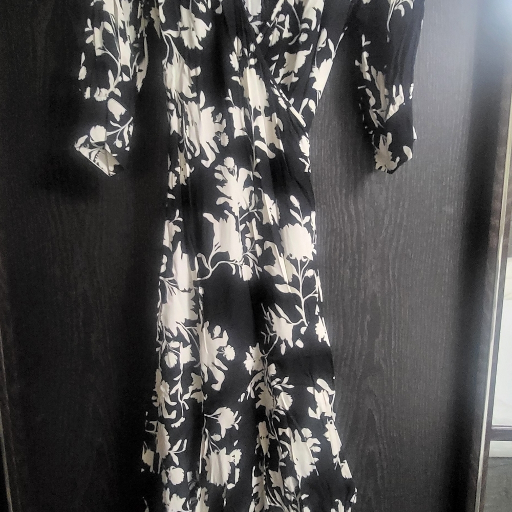 Johanna Ortiz x H&M Creped Orchid Maxi Wrap Dress Black White - Picture 10 of 12